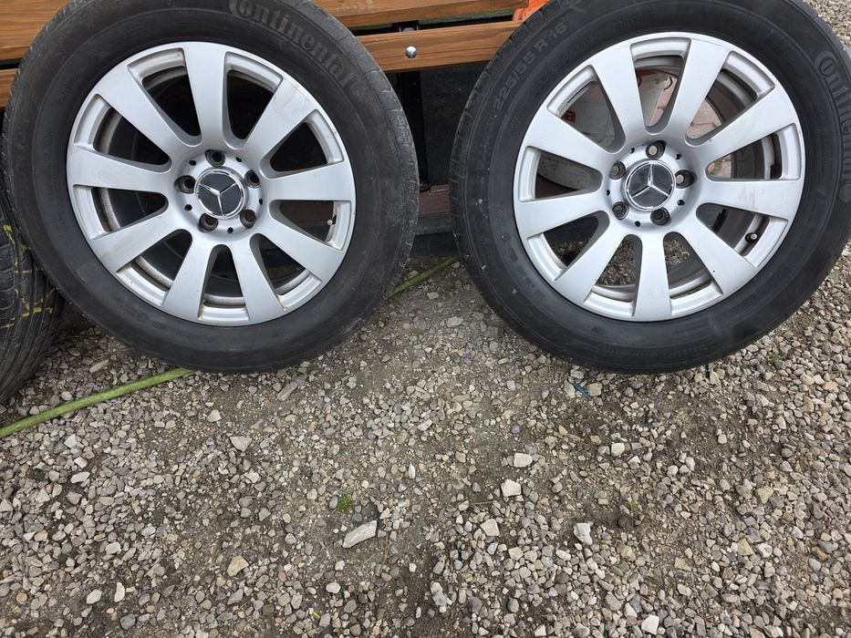 Sprzedam Koła Orginalne Mercedes  5x112 16 z oponami letnimi