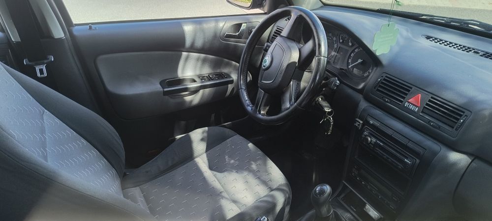 Octavia I 2010r 1.6mpi B+G # ekonomiczna # klimatyzacja # elektryka