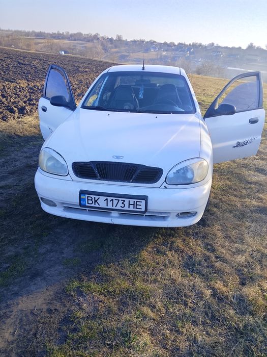 Део Ланос в хорошому стані