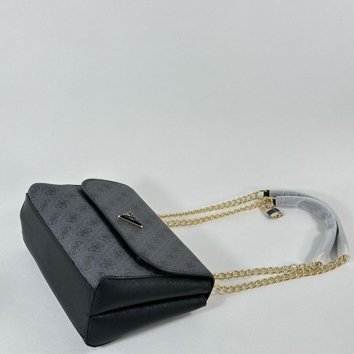 Сумка guess женская гес через плечо большая с бирками