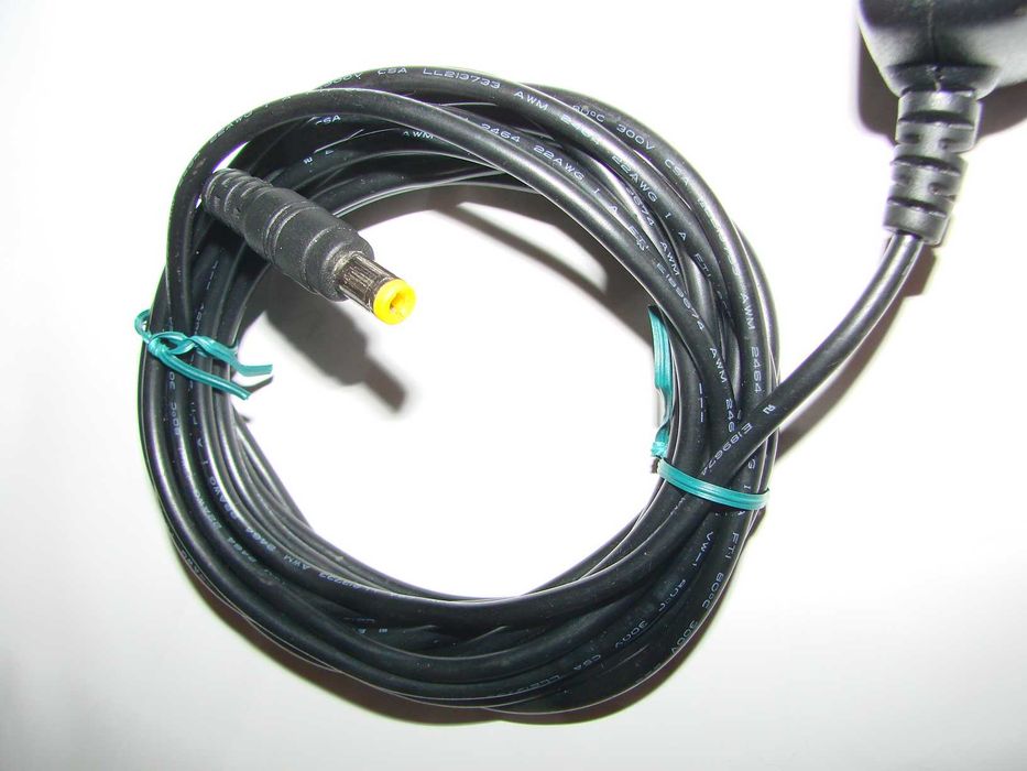 Блок питания, сетевой адаптер AMIGO 5 V - 1 A; AC/DC Adaptor 12 V – 0,6 A