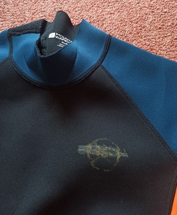 Чоловічий гідрокостюм