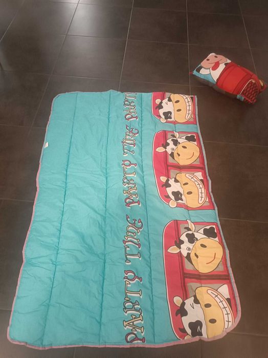 Novo edredão cama de bebé