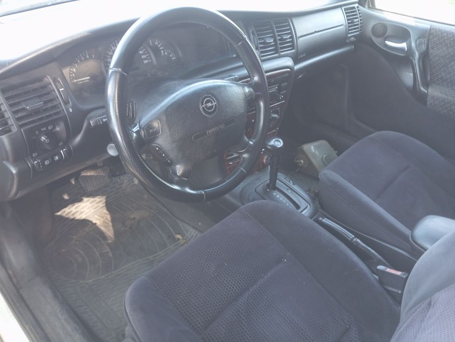 Opel Vectra 1996 VIN W0L000036T1207461 фото оголошення 5 з 7