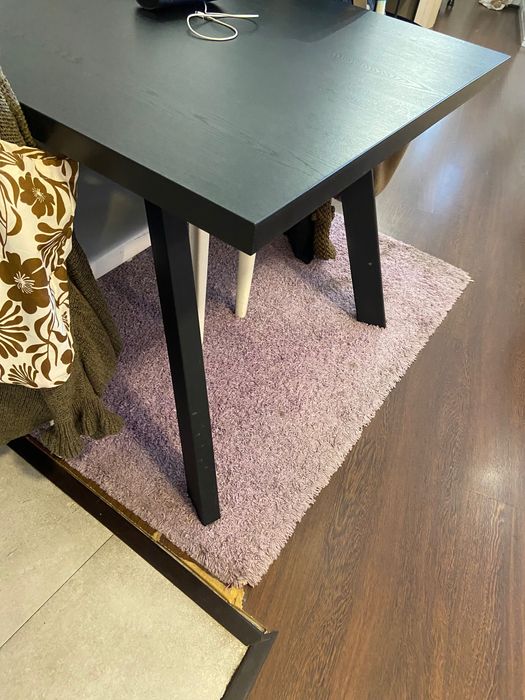 Mesa de jantar preta