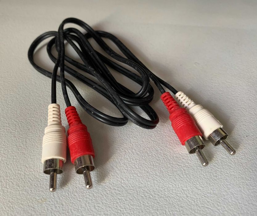 Cabo  RCA  2 x 2