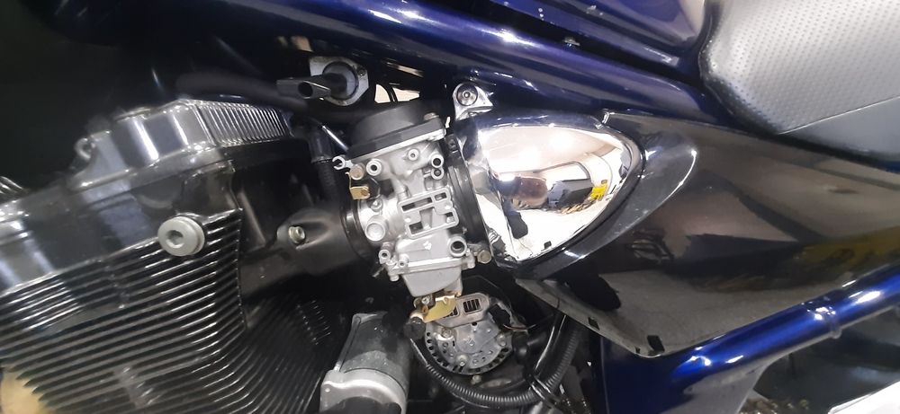 SUZUKI GSF 1200 S   bandit