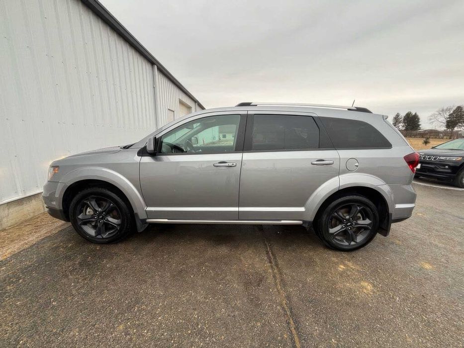 Dodge Journey Crossroad      2019