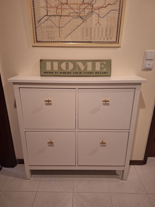 Sapateira Hemnes como nova