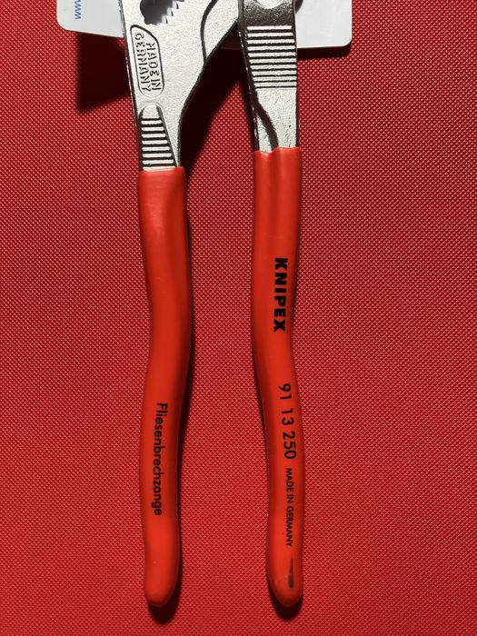 Alicate Knipex Quebra azuleijo