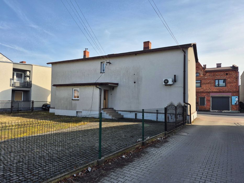 Dom w centrum Chełmu Śląskiego pod działalność gospodarczą