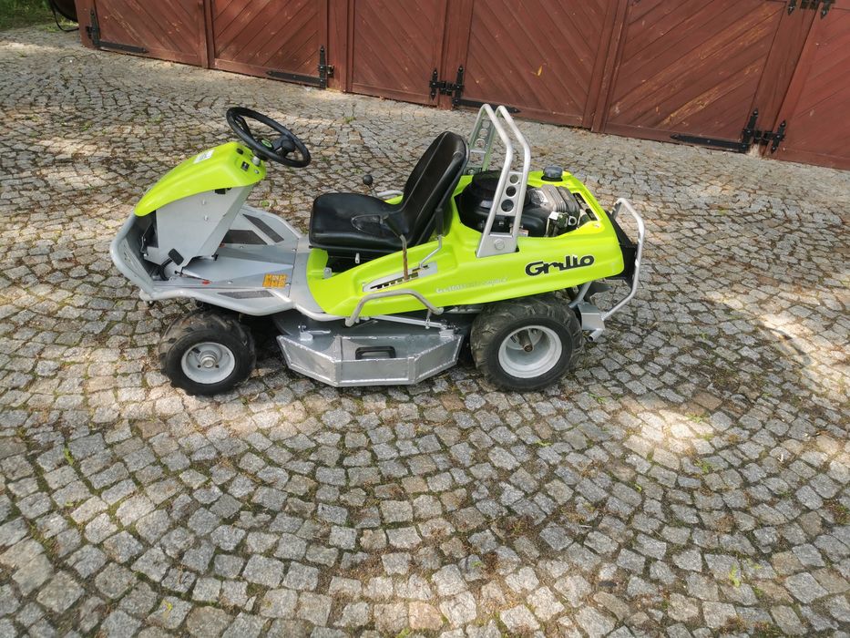 Kosiarka Grillo Climber serie 7 mulczer karczownica samojezdna traktorek