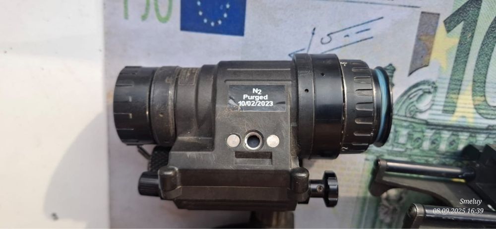 PVS 14 прилад нічного бачення