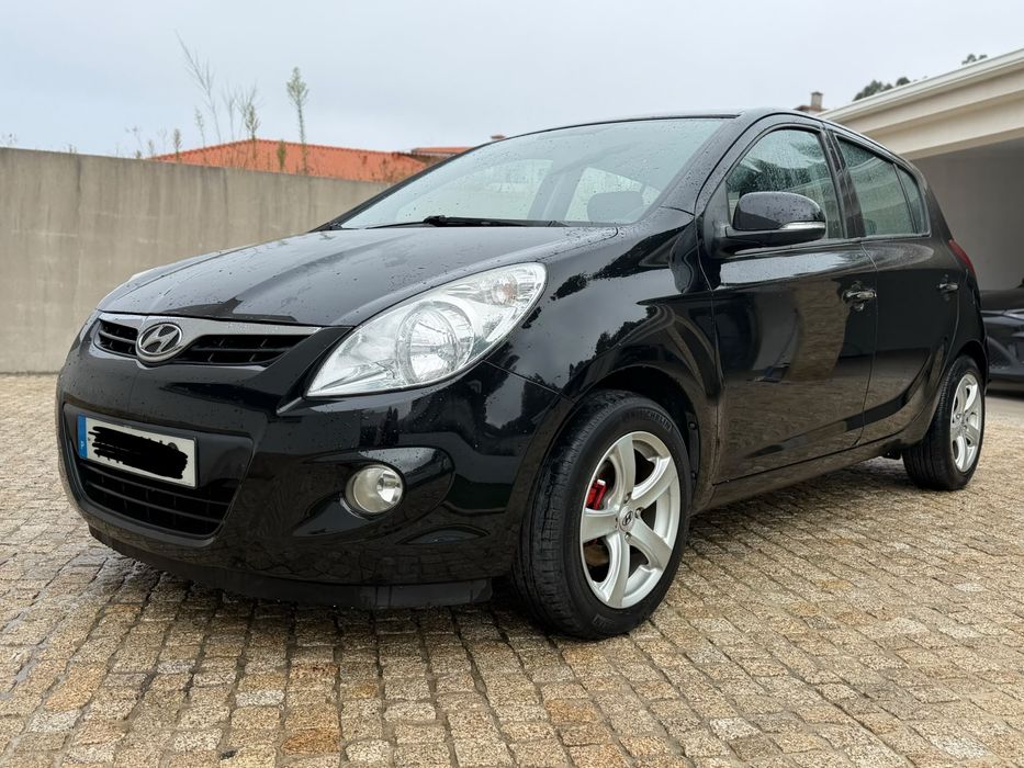 Hyundai i20 | 2012 | Muito Estimado | Revisão Feita — photo 2