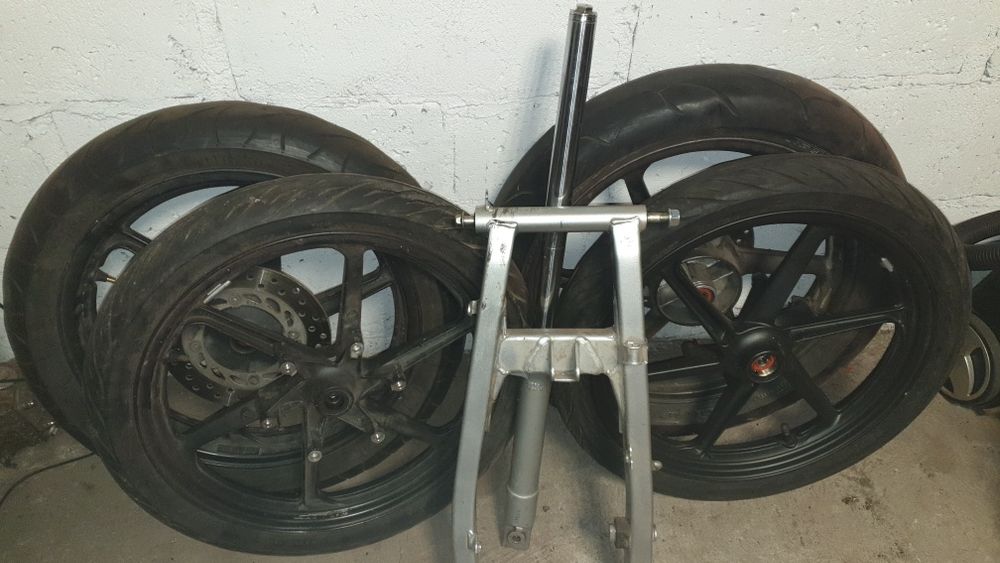 Honda Cbr jc34 części