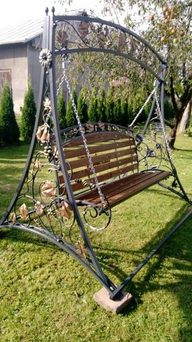 Huśtawka Ogrodowa *Metalowa  motyw winogrona* Kowalstwo Artystyczne