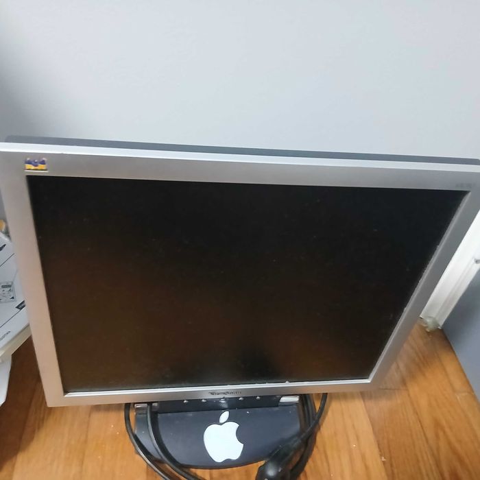 Monitor antigo viewsonic
