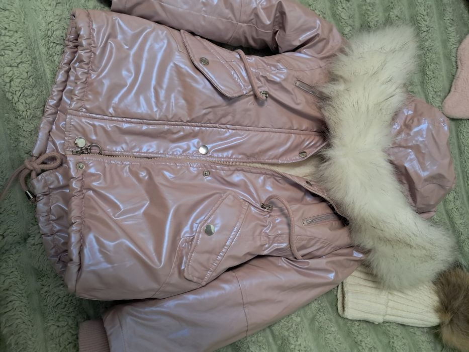 Продам дитяча зимову курточку