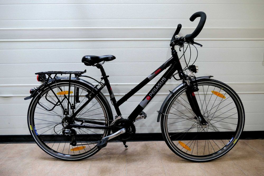 ROWER Trekkingowy PEGASUS, alu, koła28",Shimano DEORE, 2x amo, IDEALNY