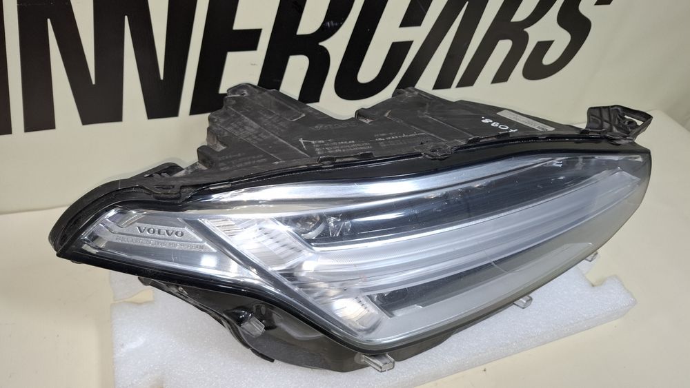 Volvo XC90 , 2015- фара передня Full Led, in07098