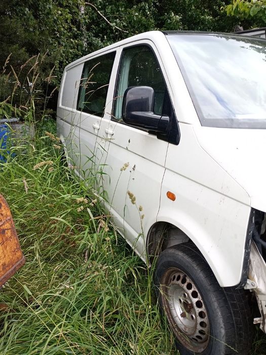 VW T5 Transporter Long Blaszak Furgon cały na części