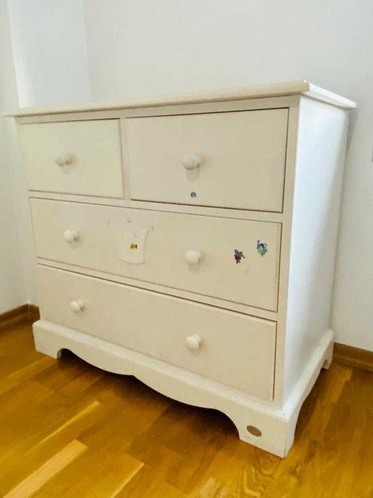 Cómoda marca "Jacadi®️" Como Nova