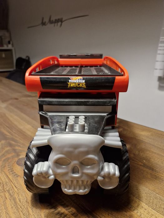 Transporter Monster Trucks Hot Wheels