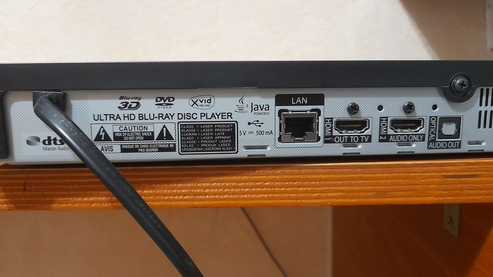 LG UBK90 4K UHD Blu-ray player