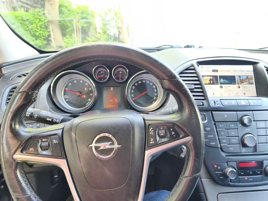 Opel Insignia 2012