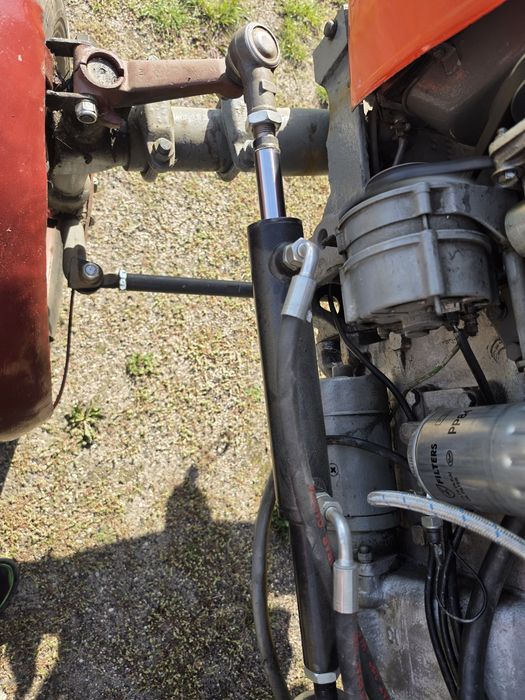 Ursus  C 330  sprzedam  z  wspomaganiem nowe  założone