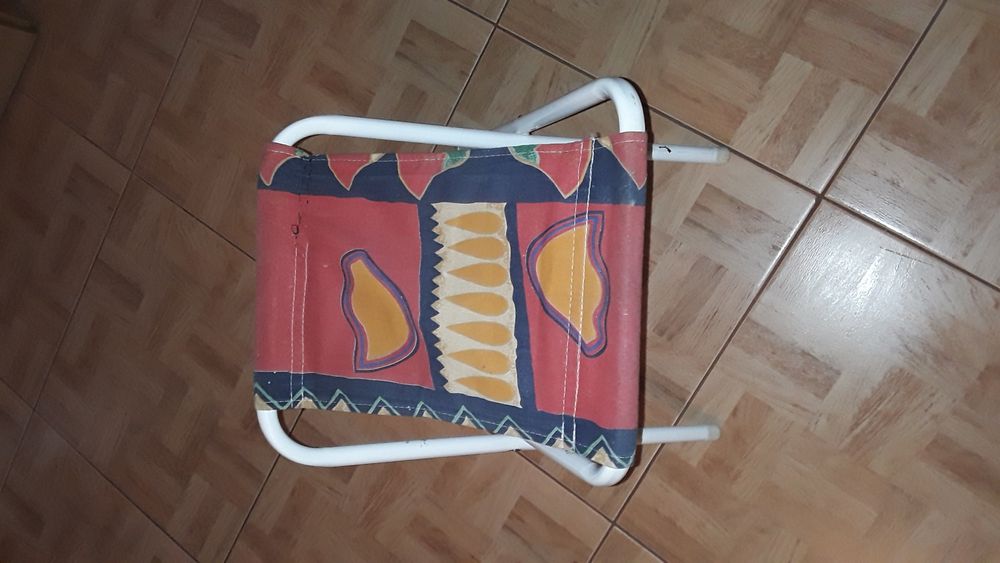 Taboret składany dla kolejkowicza i wędkarza