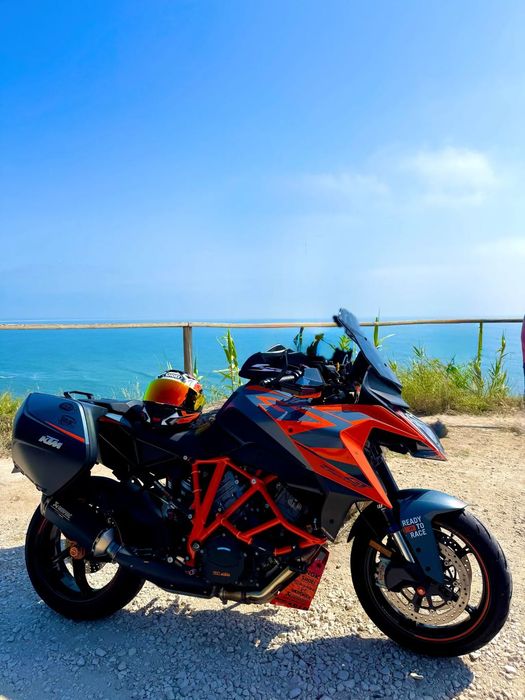 KTM SuperDuke  Super duke GT