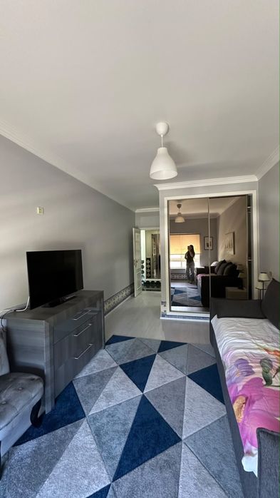 Apartamento T3  zona Ribeirinha  Baixa Banheira Frente as piscinas municipais , com AR Condicionado e todo mobilado e com cozinha totalmente equipada