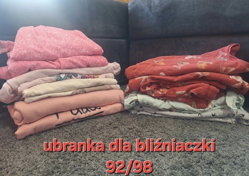 Ubrania dla bliźniaczek 92/98 podwójne