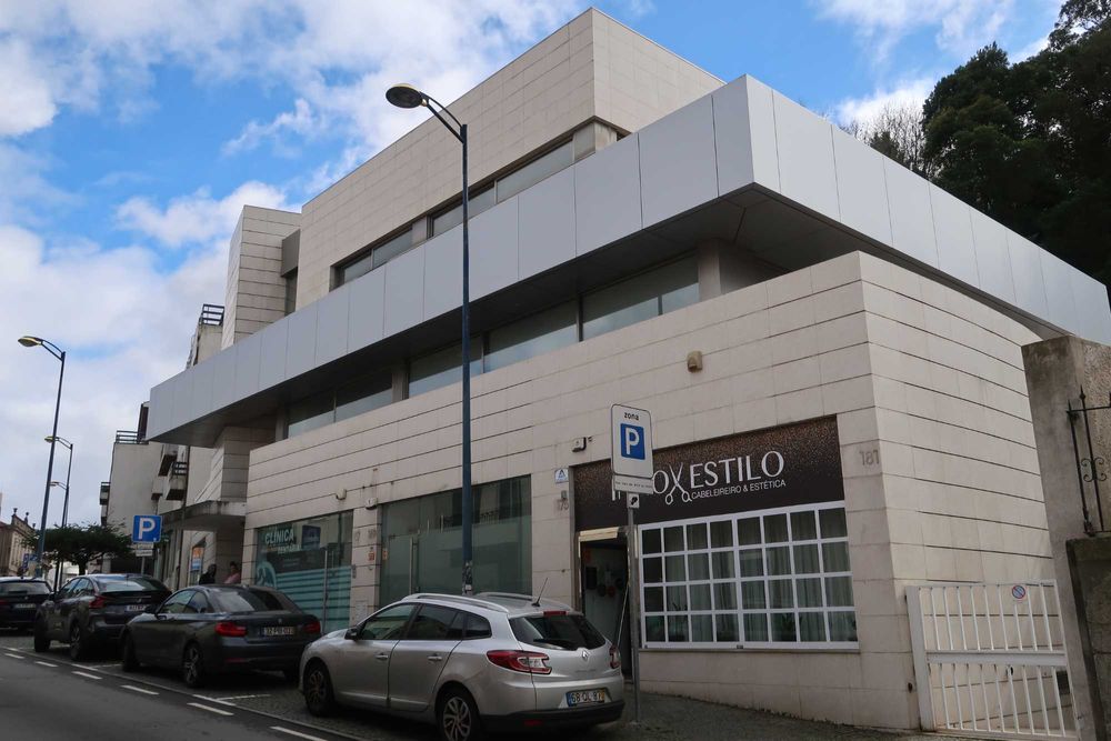 Arrenda-se Escritório Junto à Câmara Municipal Gondomar