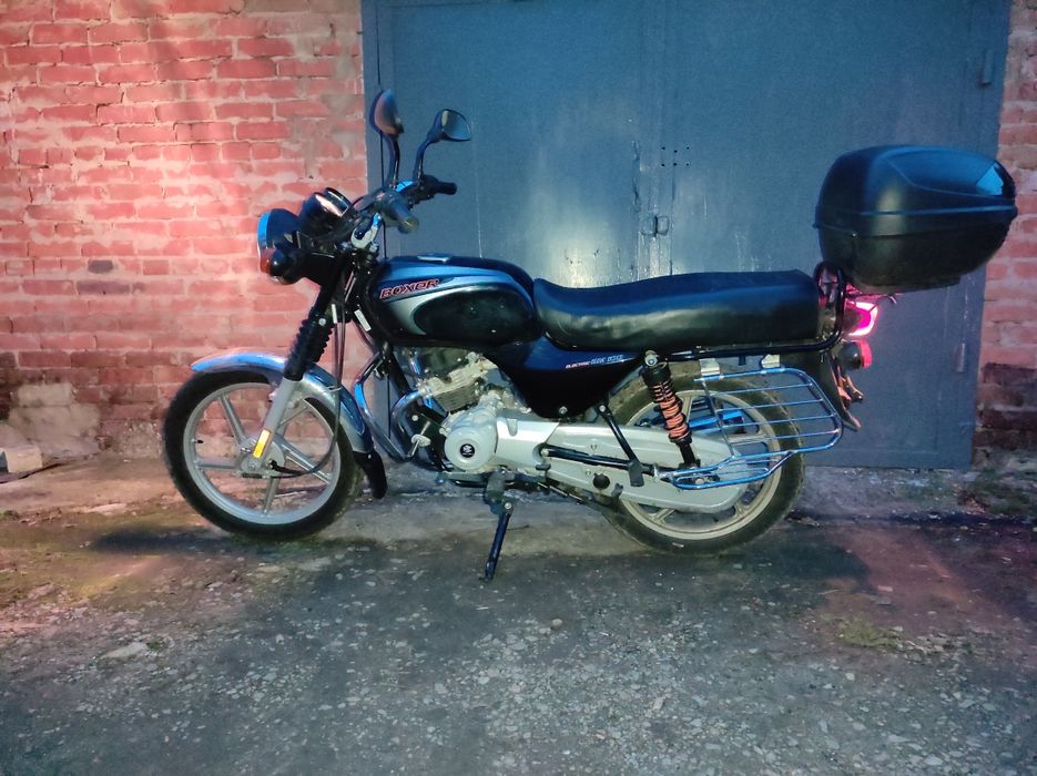 Продам экономный Мот!)