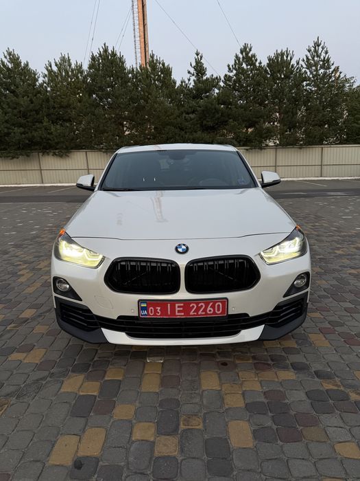 BMW X2 2018 VIN WBXYJ5C30JEF82176 фото оголошення 2 з 24