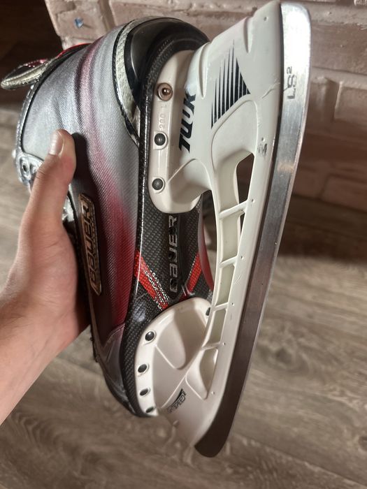 Продам коньки 43р