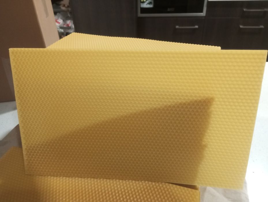 Cera de abelha moldada