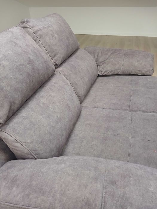 Sofa. Usados apenas 2 mes. Inc otras moveis