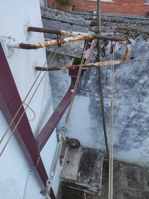 Estendal de Parede com Roldanas