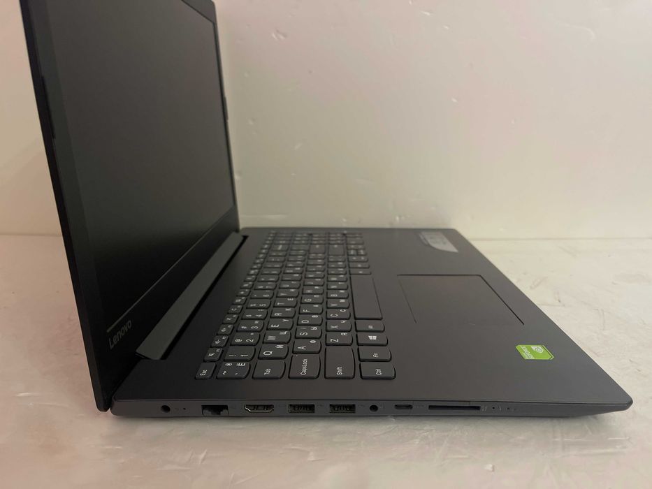 Игровой СВЕЖАК!!  Lenovo 320-15 / Core i7 8550U / 16 RAM / SSD / Видео GDDR5