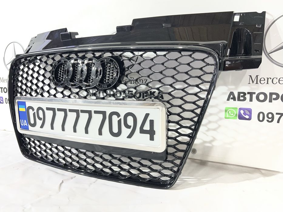 Решотка решетка радиатора решітка радіатора AUDI TTR 8J