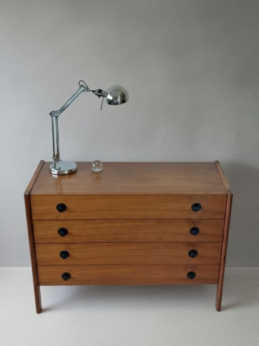 Cómoda Mid-Century Modern, José Espinho para Móveis Olaio, anos 70