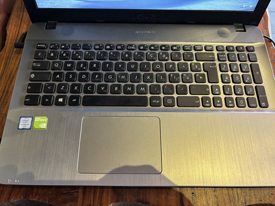 Продам ноутбук ASUS