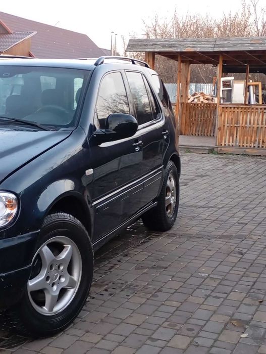 Продам Мерседес Мл 270