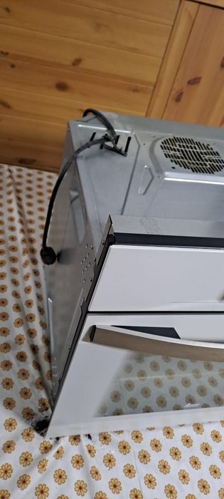 Forno de Encastrar Teka