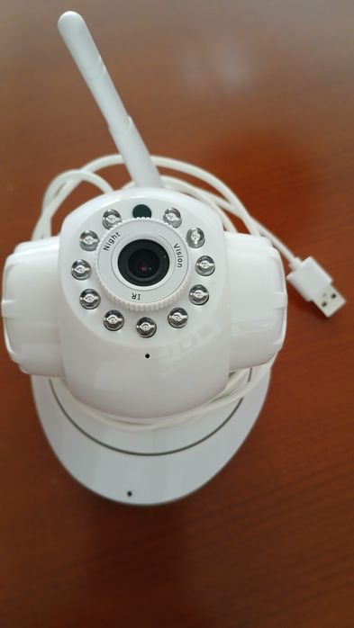 Câmara de Vigilância IP WiFi ESCAM QF001