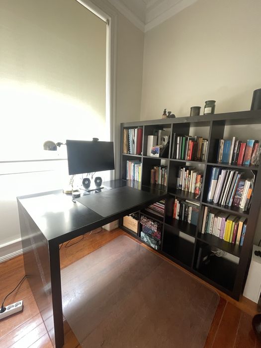 IKEA KALLAX shelving & desk Estanteria /escritorio