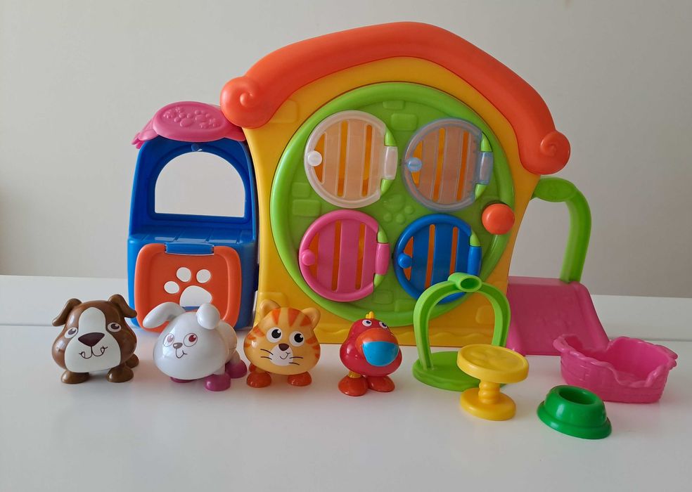 Casa dos animais interativa completa como nova
